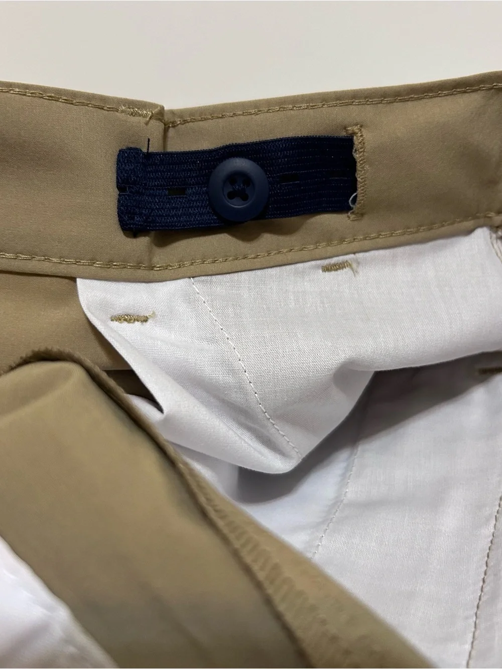 NWTS children’s place boy shorts size 16 khaki pockets adjustable waist 2 pair